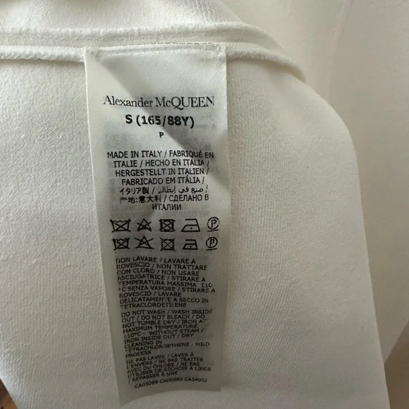 Alexander McQueen Off the Shoulder Ruffle Bateau Neckline Dress - Authentic - Picture 12 of 15